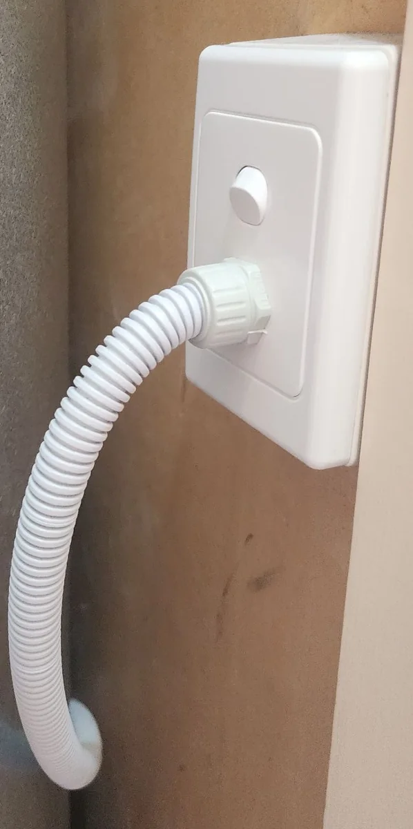 Electrical cover and conduit after the cylinder element repair